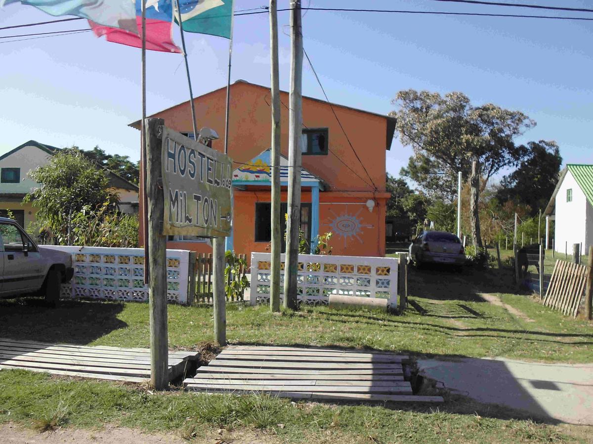 ברה דה וליסס Hostel Lo De Milton מראה חיצוני תמונה